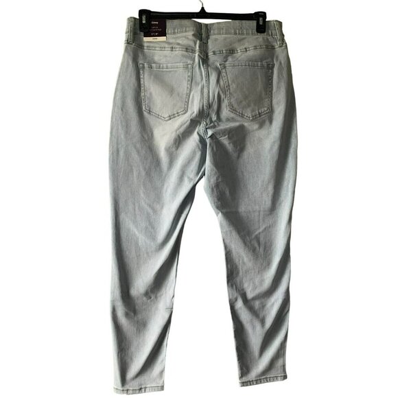 Ava & Viv High-Rise Skinny Jeans Size 17 Light Wash Stretch Denim - Picture 7 of 12